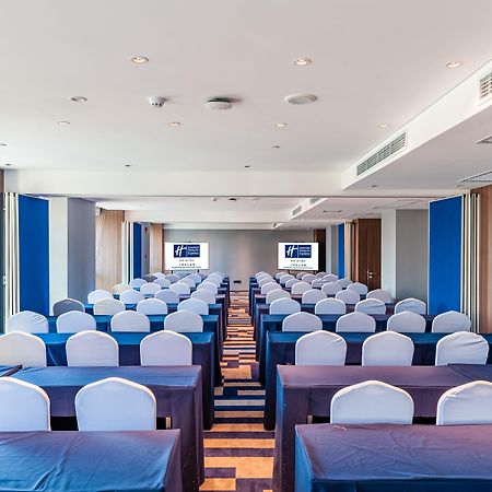 Holiday Inn Express Shanghai Baoyang By Ihg Dış mekan fotoğraf