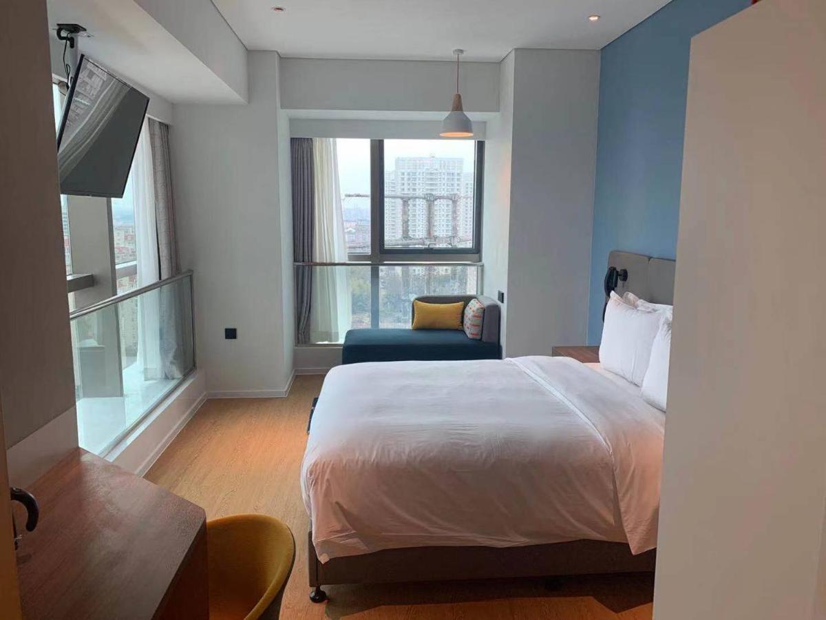 Holiday Inn Express Shanghai Baoyang By Ihg Dış mekan fotoğraf